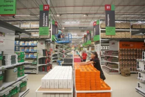 Final de ano eleva venda de materiais de construção em mais de 10% | A TARDE