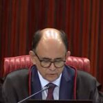 Ministro pede vista e TSE adia sentença sobre caso de reeleição em Porto Seguro; relator negou recurso de oposição
