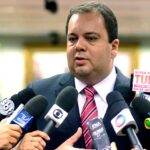 Bancada do UB vai se reunir para definir sucessor de Elmar na Câmara