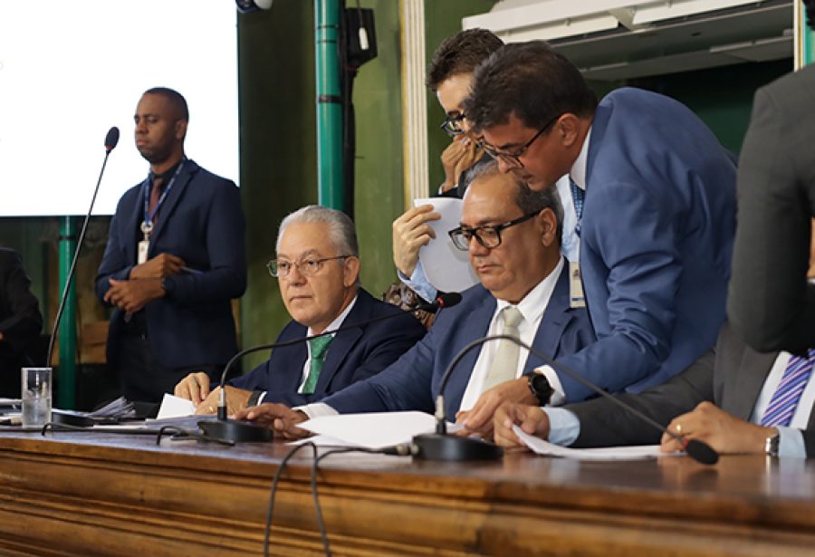 Antes de entrar em recesso, Câmara de Salvador aprova 35 projetos de lei de autoria dos vereadores; confira alguns deles