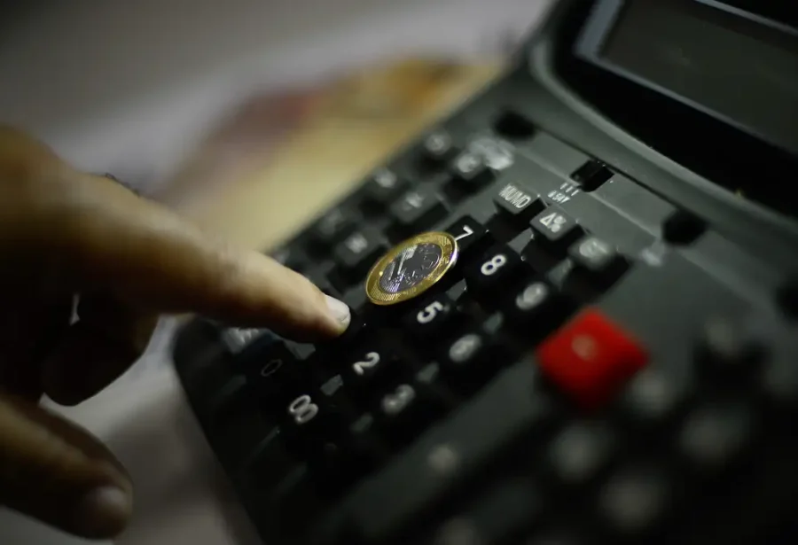 Dívida pública federal sobe 1,85% em novembro, para R$ 7,2 tri, com elevação de custo