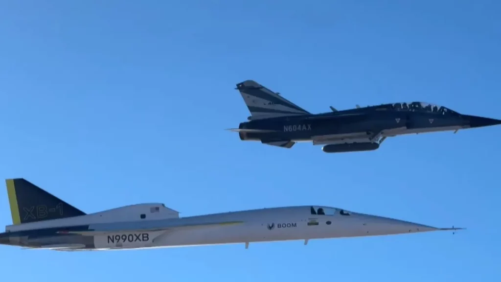 O jato XB-1 da Boom Supersonic ultrapassou a velocidade do som, abrindo caminho para o retorno dos voos supersônicos comerciais.