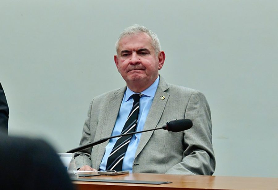 Angelo Coronel aprova nome de Ivana Bastos para a 1ª vice da Assembleia, mas diz que vai ouvir deputados: “Para mim, pacifica”