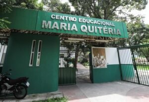 Camaçari: Luiz Caetano envia projeto de reajuste salarial para professores à Câmara Municipal