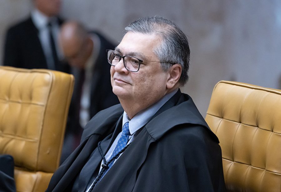 Dino libera emendas para ONGs após cumprimento de exigências
