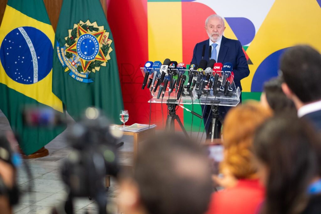 Lula: se Trump taxar produtos brasileiros, haverá reciprocidade