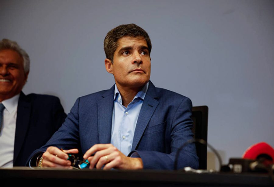 União Brasil aprova contas de fundação presidida por ACM Neto após novo impasse no partido