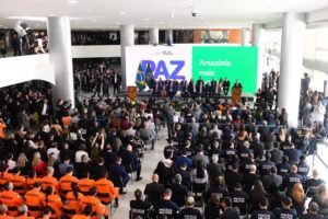 Veja como ficará salário de policiais e bombeiros do DF com reajuste