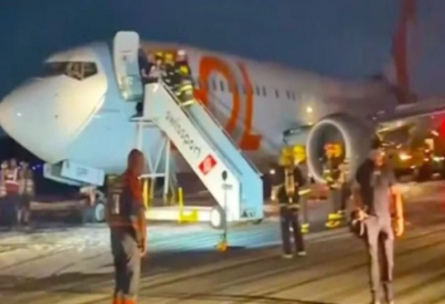 Avião da Gol bate em carro durante decolagem no Galeão (RJ)