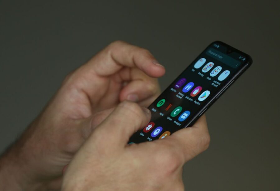 Brasil teme isolamento após sinais de recuo da União Europeia em regulação de big tech