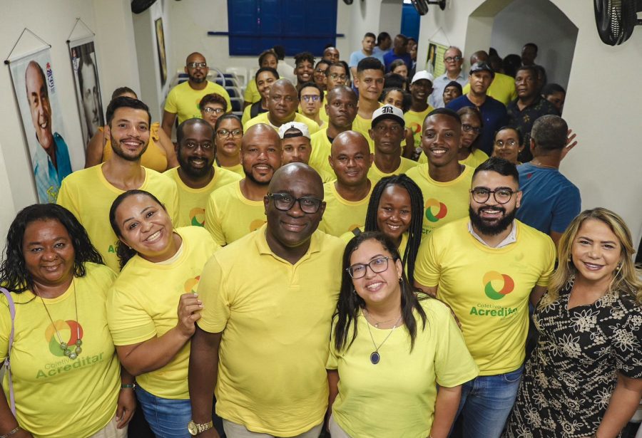 Com presença de Ana Paula, PDT da Bahia filia 40 integrantes ligados a movimentos negros e sociais