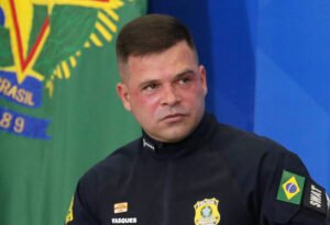 Denúncia aponta aparelhamento do Estado via PRF em prol de trama golpista