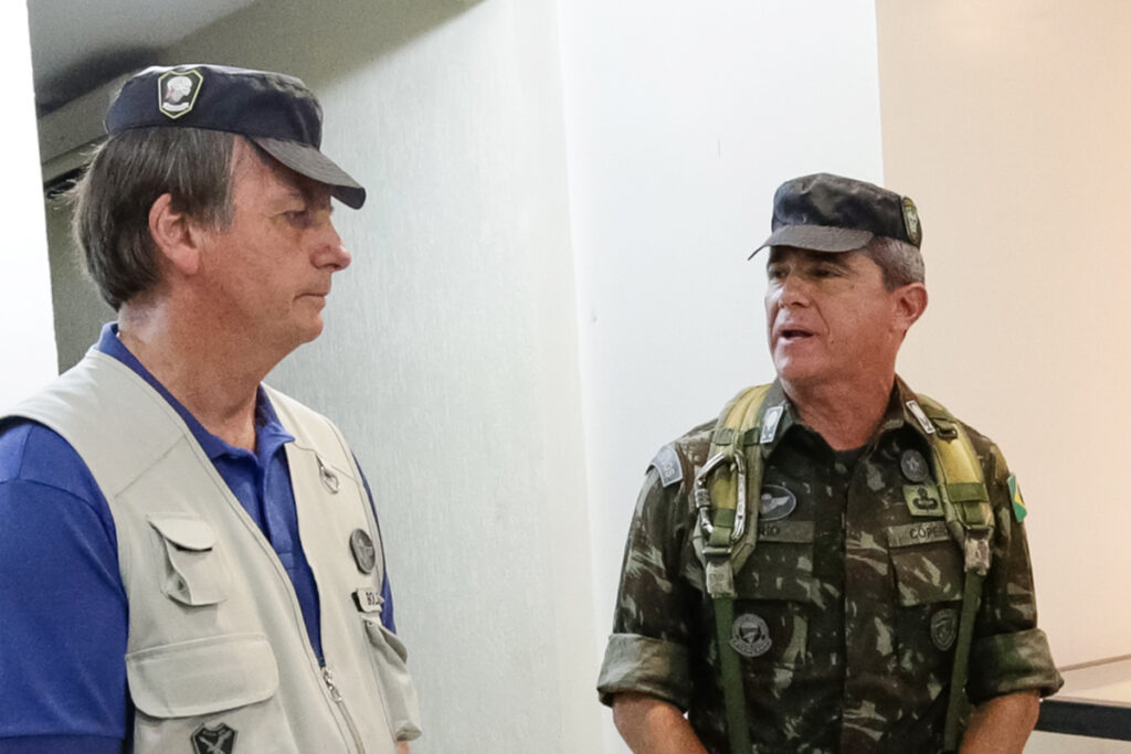General diz ter falado com Bolsonaro sobre data de golpe; ouça áudio