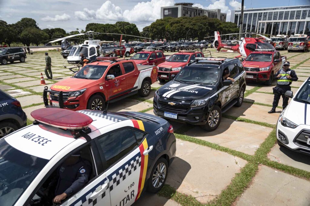 Ibaneis enviará pedido de reajuste às forças de segurança na 2ª feira