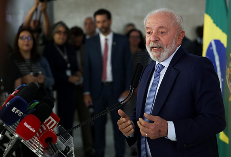 Lula: Parabéns a Davi Alcolumbre pelo novo mandato na presidência do Senado e do Congresso