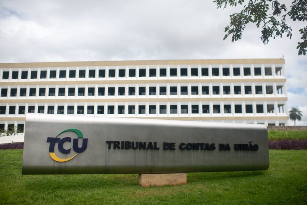 TCU aponta para 2,4 mil mortos recebendo BPC do governo