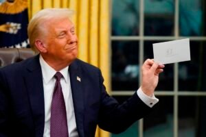Trump cumpre promessa e taxa aço e alumínio em 25%; Brasil é atingido