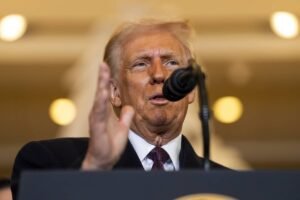 Trump ignora reações e prevê palestinos "felizes" com os EUA em Gaza