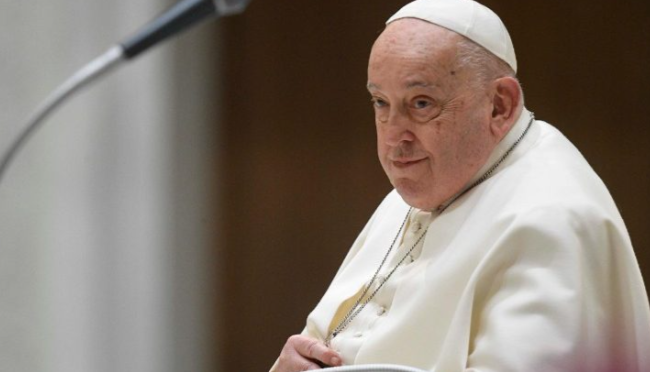 Vaticano Atualiza Estado de Saúde do Papa Francisco nesta quarta-feira (26)