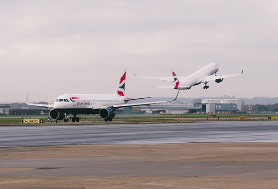 Após incêndio, Heathrow, maior aeroporto europeu, recomeça a operar parcialmente nesta sexta