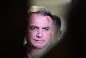 Exército já discute onde Bolsonaro poderá ficar preso se for condenado pelo Supremo