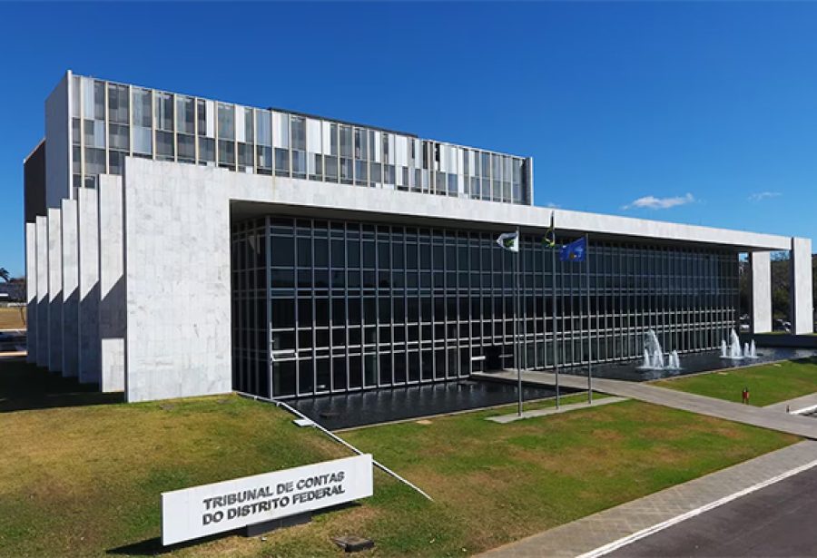 Justiça dá prazo para conselheiros do Tribunal de Contas do DF explicarem gratificação de R$ 780 mil