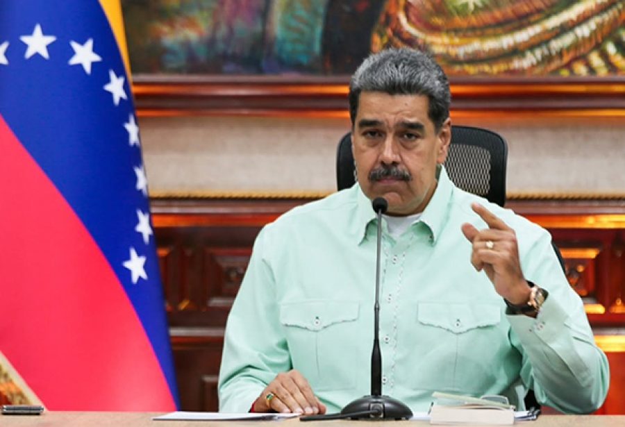 Maduro anuncia entrega de 180 mil hectares de terras na Venezuela ao MST