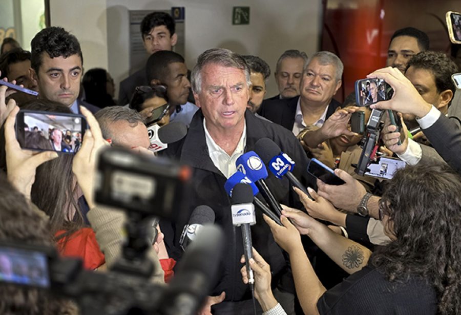 Moraes envia para análise da PGR defesa de Bolsonaro e outros denunciados por trama golpista