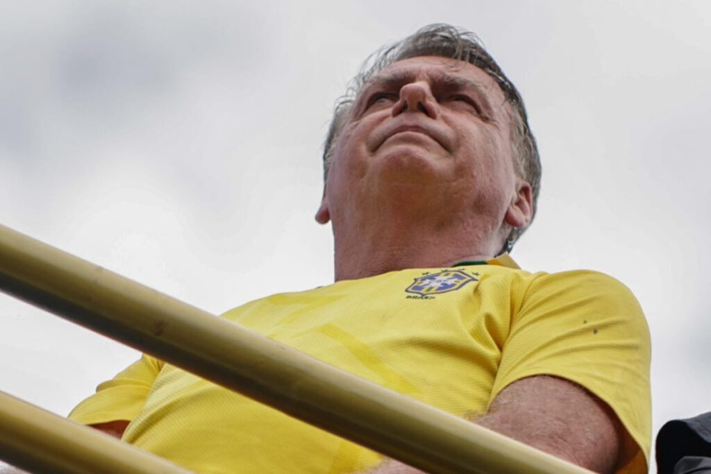 STF decide se torna réus Bolsonaro e 7 aliados denunciados pela PGR