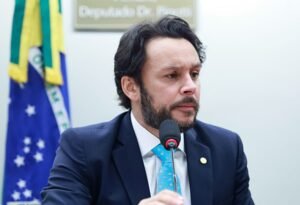‘A luta não acabou’, diz Mário Jr. ao se manter contrário à federação entre PP e União Brasil; deputado conversou com Jerônimo e Wagner