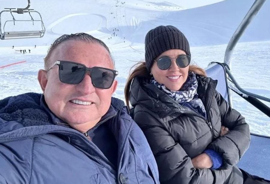 ‘Tô nem aí’? Afastado da presidência da Assembleia, Adolfo Menezes curte férias de Carnaval na Suíça