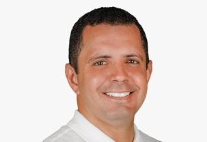 Dr. George lidera intenções de voto para prefeito de Ruy Barbosa, aponta pesquisa