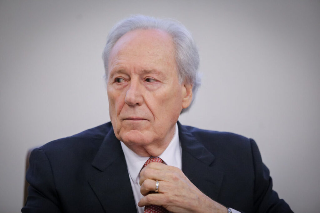 Entidade alvo da PF por fraude no INSS contratou filho de Lewandowski