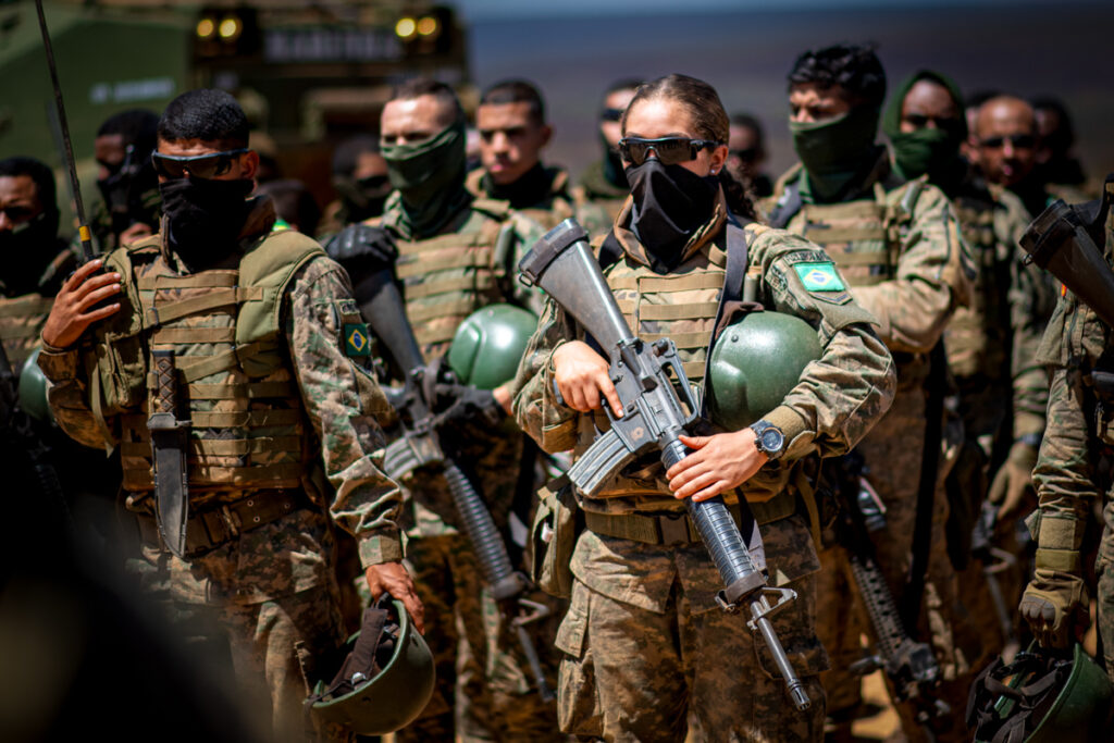 Forças Armadas: veja qual será salário das primeiras mulheres soldados