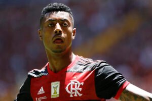 Mais de 95% das apostas foram identificadas em cartão a Bruno Henrique