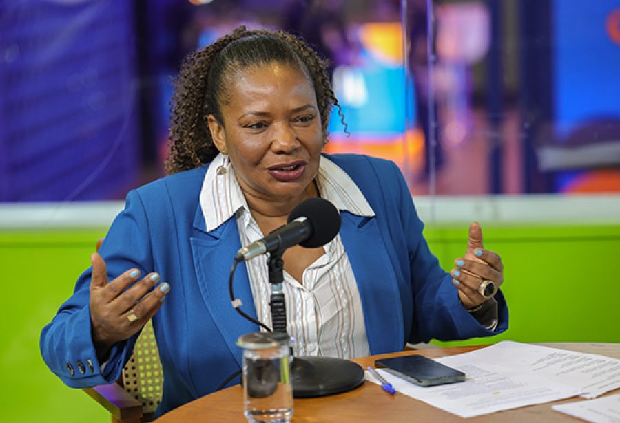 Ministros de Lula aumentam agenda de encontros com sociedade civil para divulgar atos do governo