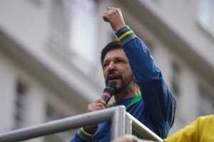 Nunes cita ato humanitário e promete lutar por apoio do MDB à anistia