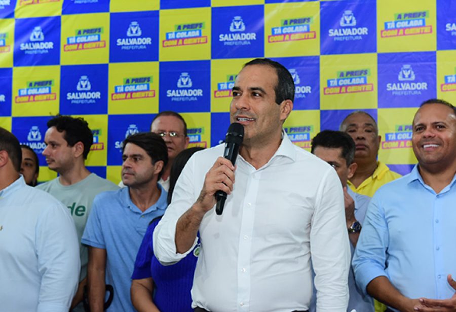 Prefeito de Salvador sanciona lei que proíbe poder público municipal de contratar artistas que promovam conteúdo com teor sexual explícito