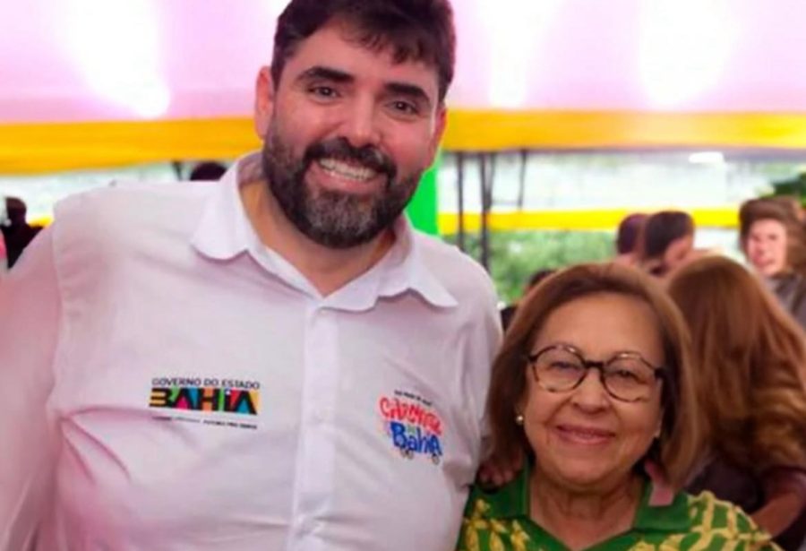 Adolpho Loyola parabeniza Lidice pela recondução à coordenação da bancada federal