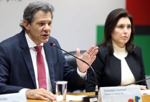 Governo resgatará R$ 10 bilhões de fundos privados para suprir congelamento e recuo no IOF