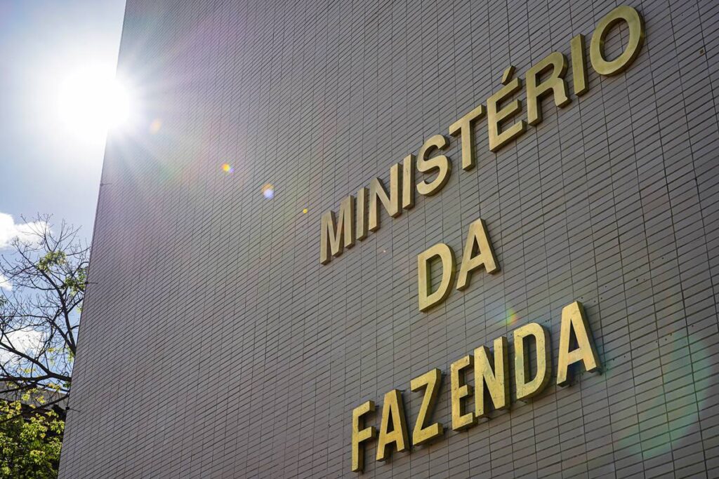 Governo revoga parte do decreto de aumento do IOF