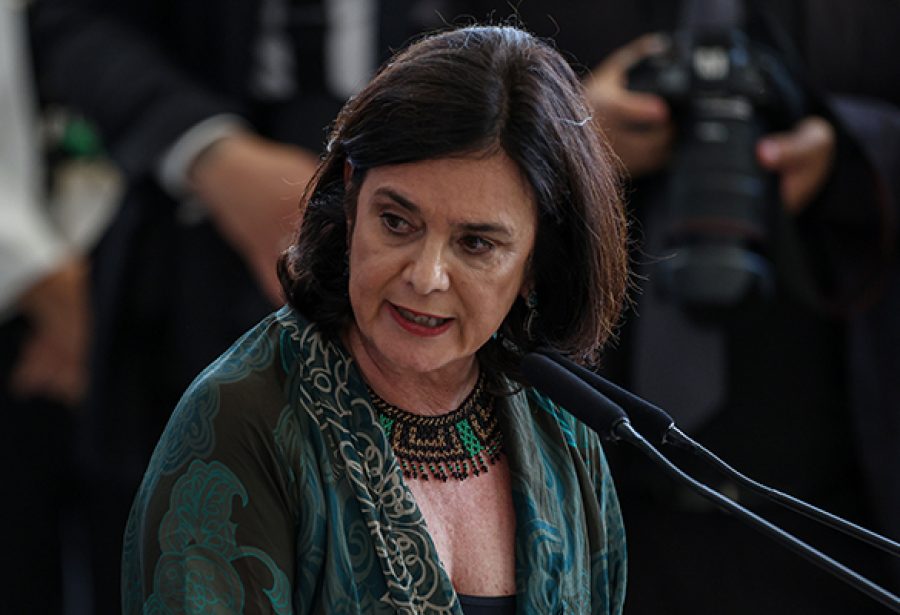 Houve estratégias machistas de desqualificação do meu trabalho, diz Nísia