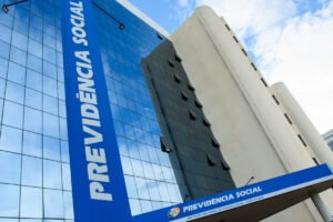 INSS: aposentados também relatam descontos de seguros não contratados