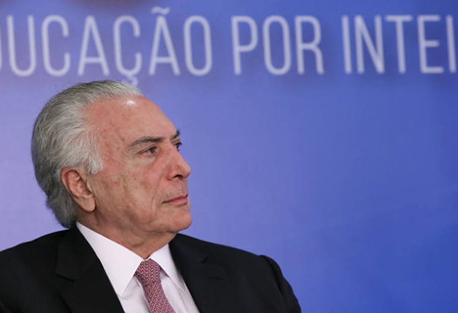 Moraes não é radical e tem feito gestos de pacificação ao liberar presos do 8/1, diz Temer