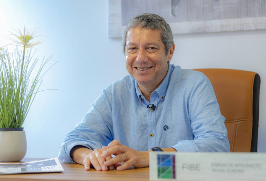 Poderes precisam sentar juntos com espírito de ouvir e ceder, diz pai da LRF