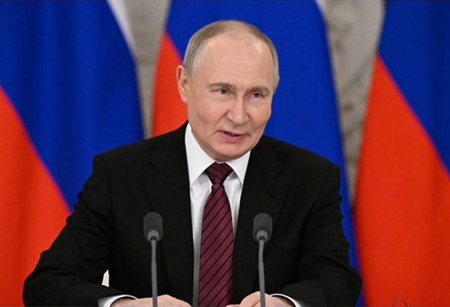 Putin propõe negociações de paz com a Ucrânia após três anos de guerra