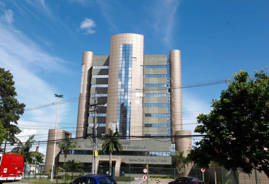 Supersalário de juiz equivale a todo o orçamento de política pública em cidades mais pobres do país