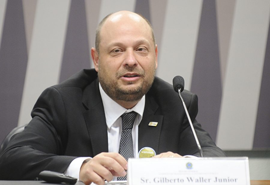 Temos que revisar processos de todos os benefícios, diz presidente do INSS após escândalo dos descontos