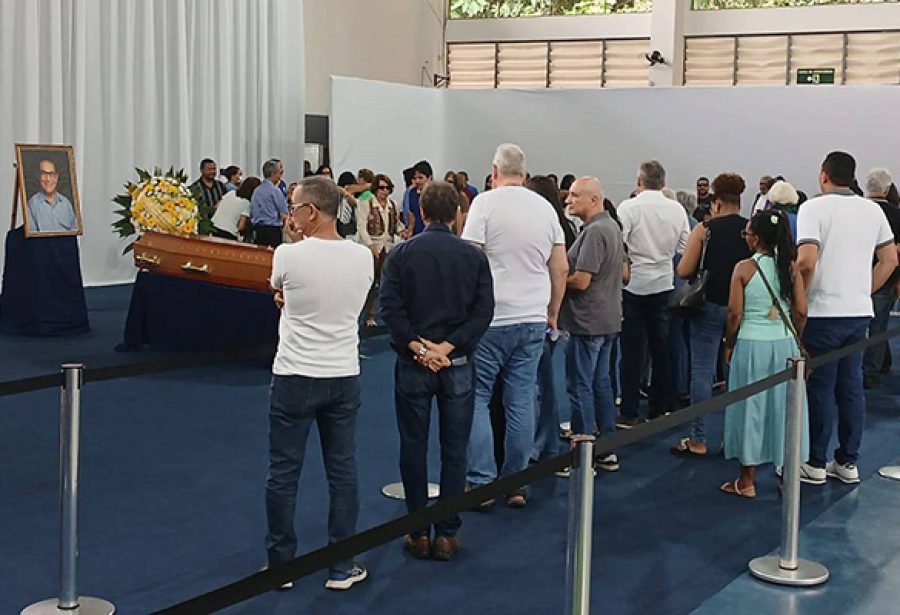 Velório de Divaldo Franco reúne centenas de pessoas para despedida do ‘missionário do bem’