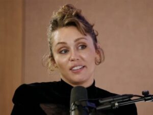 Miley Cyrus quebra o silêncio sobre brigas familiares: “Década das trevas”